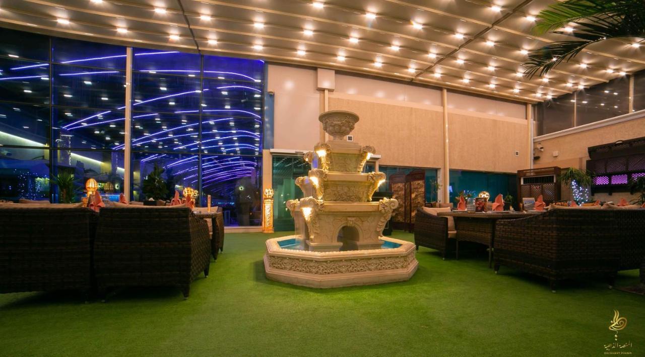 Casablanca Grand Hotel Jidá Exterior foto Fountain at the hotel